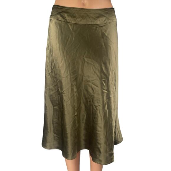 Context Women's Green 100% Silk Satin Mid Waist Flare Midi Slip Skirt Size 4P - Picture 1 of 4